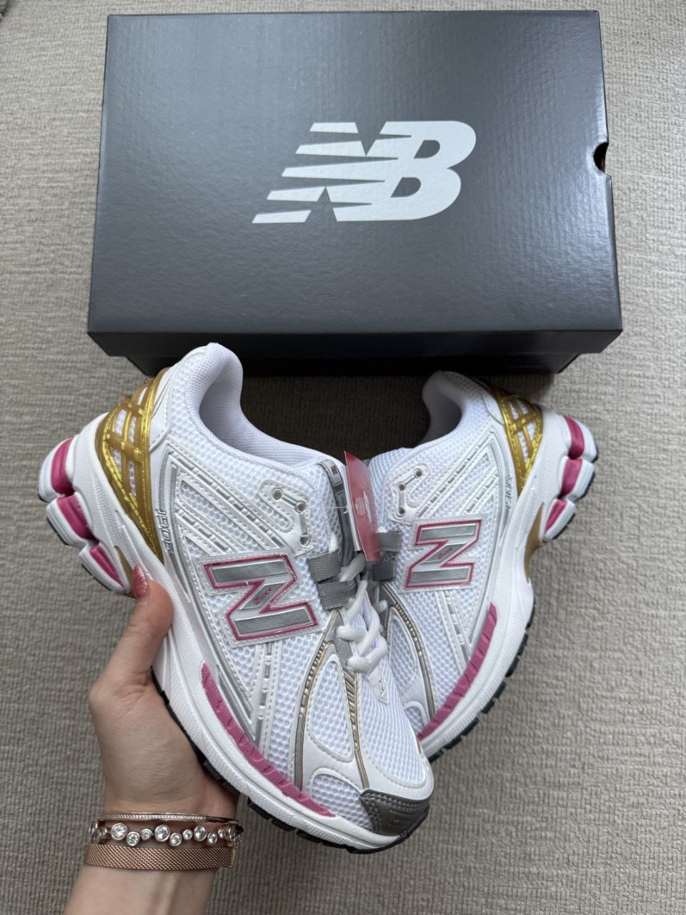 New Balance 1906R Pembe
